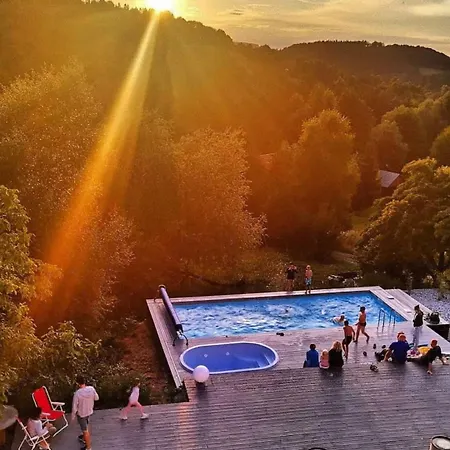 아파트 Wiejska Sowa Siedlisko Michalkowa