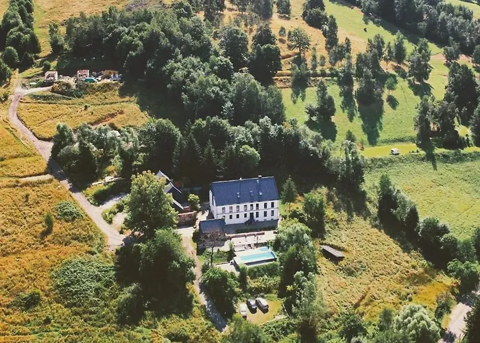 Wiejska Sowa Siedlisko 아파트